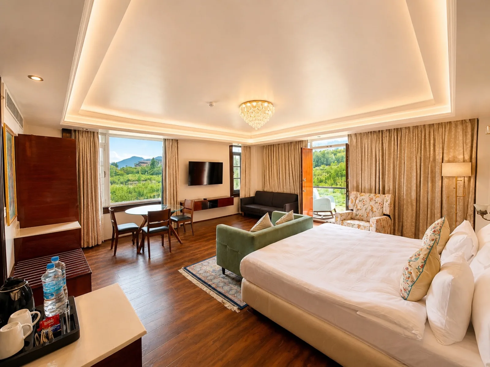 Luxury Mountain View Suite with Balcony at Faiz Resort