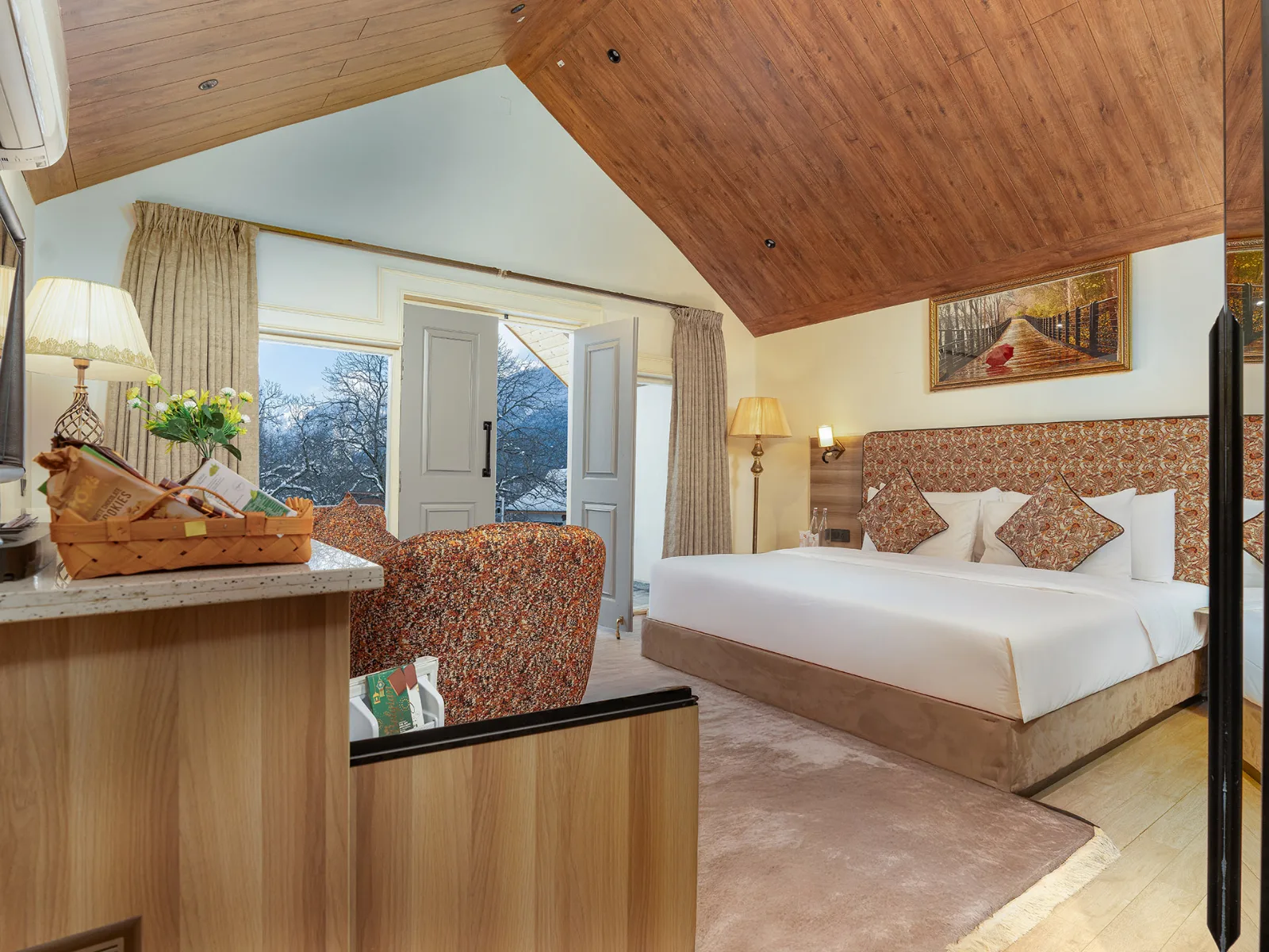 Deluxe Mountain View Room with Balcony at Faiz Resort